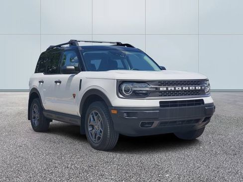 Used 2022 Ford Bronco Sport Badlands AWD/4WD image 3