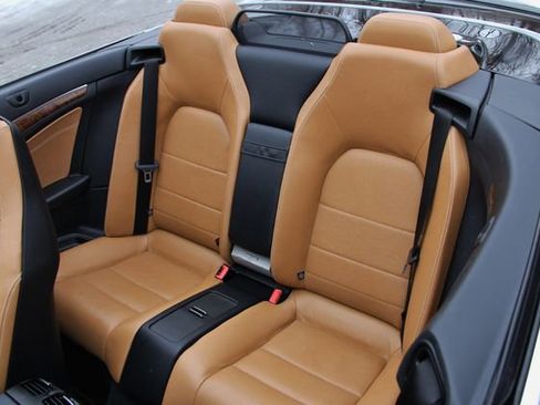 Used 2016 Mercedes-Benz E 400 Cabriolet image 32