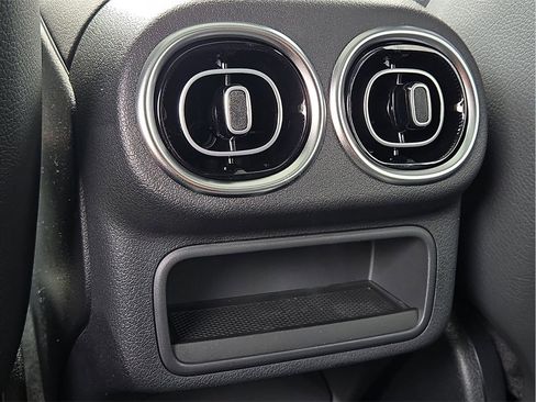 New 2026 Mercedes-Benz GLC 300 image 11