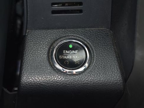 Used 2015 Ford F150 Lariat w/ Equipment Group 502A Luxury AWD/4WD image 27