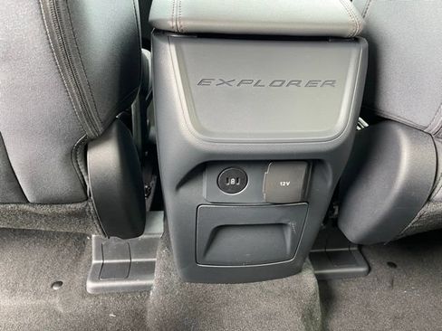 New 2026 Ford Explorer Active AWD/4WD image 19