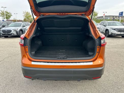 Used 2020 Nissan Rogue Sport SV w/ All-Weather Package image 35