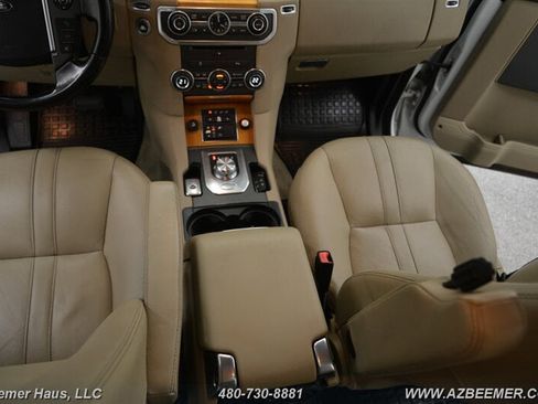 Used 2015 Land Rover LR4 HSE image 18