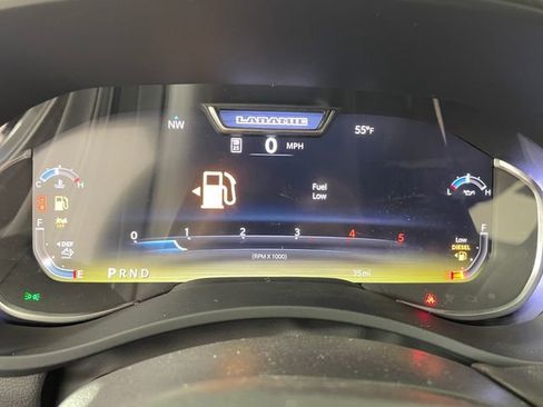 New 2026 RAM 3500 Laramie AWD/4WD image 4