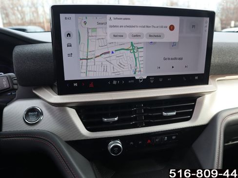 Used 2025 Ford Explorer Active image 18