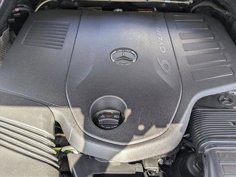 New 2026 Mercedes-Benz GLE 450 4MATIC image 15