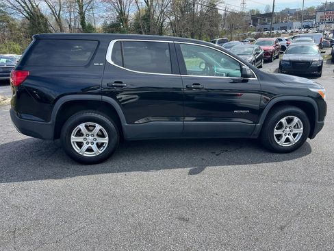 Used 2019 GMC Acadia SLE w/ LPO, Floor Liner Package FWD image 8