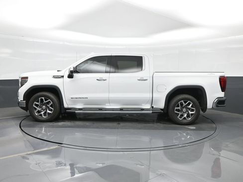 Used 2024 GMC Sierra 1500 SLT w/ SLT Premium Plus Package AWD/4WD image 2