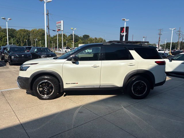 Used 2023 Nissan Pathfinder Rock Creek AWD/4WD image 4