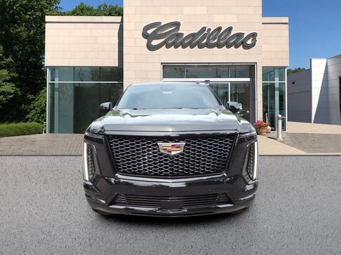 New 2026 Cadillac Escalade Sport w/ Touring Package AWD/4WD image 8