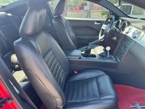 Used 2006 Ford Mustang GT Premium RWD image 53