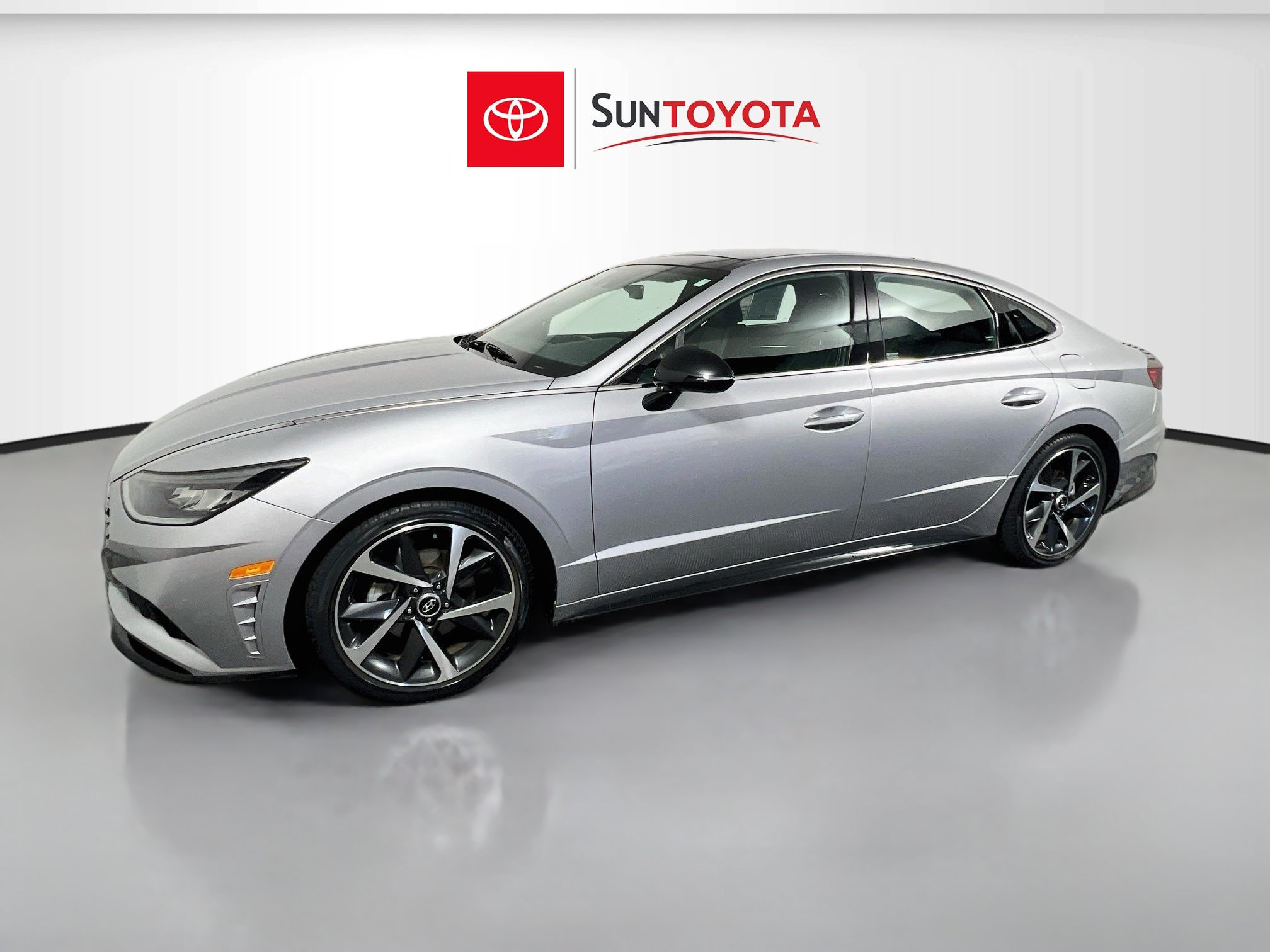 Used 2023 Hyundai Sonata SEL Plus w/ Cargo Package FWD image 9