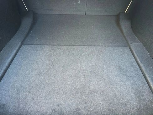 Used 2023 Tesla Model 3 Standard Range image 35