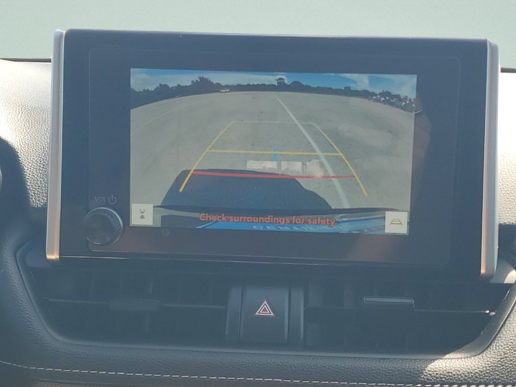 Certified 2025 Toyota RAV4 LE FWD image 17