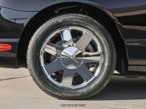 Used 2002 Ford Thunderbird Deluxe image 63