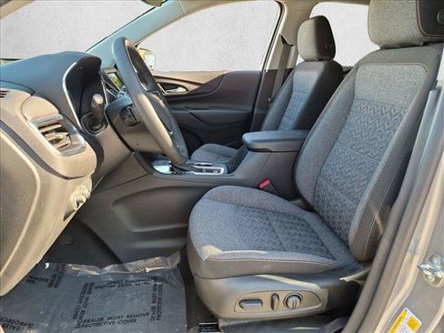 Certified 2024 Chevrolet Equinox LT FWD image 15