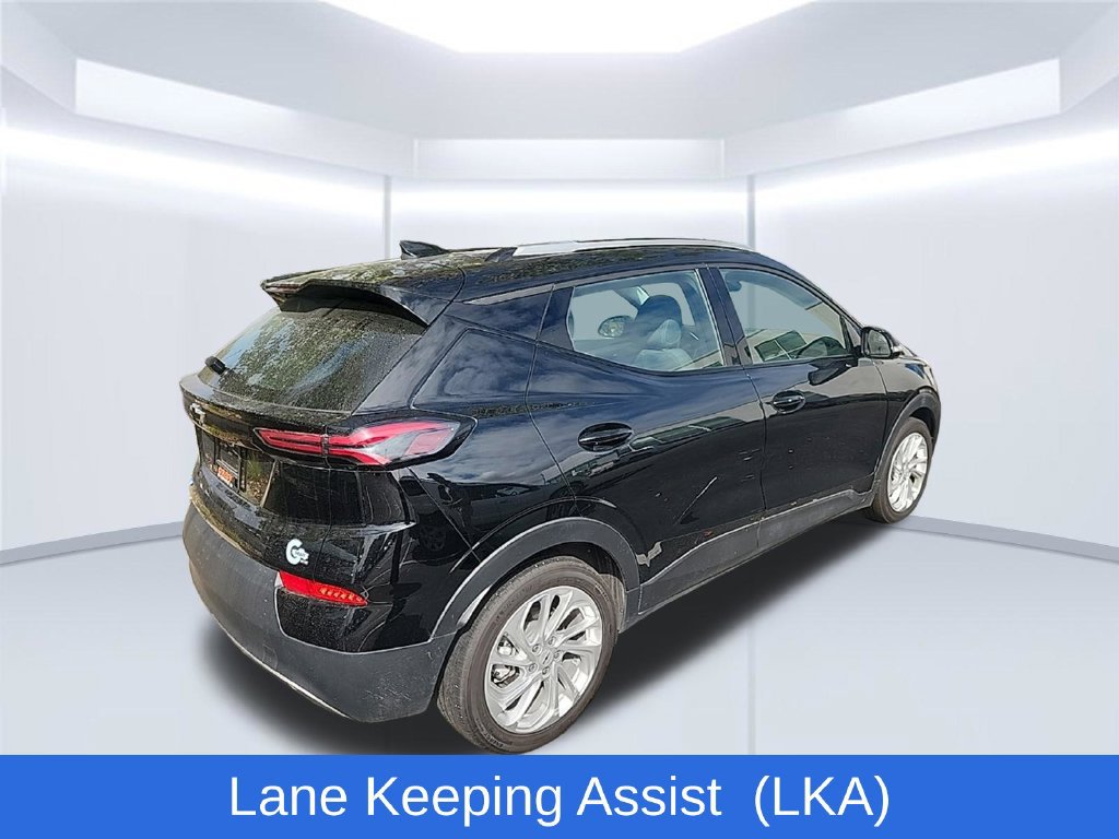 Used 2023 Chevrolet Bolt EUV LT FWD image 3