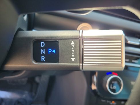 New 2026 Hyundai Tucson Blue SE image 30