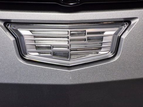 New 2026 Cadillac Lyriq Premium Luxury image 8