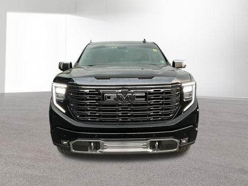 Used 2024 GMC Sierra 1500 Denali Ultimate AWD/4WD image 8