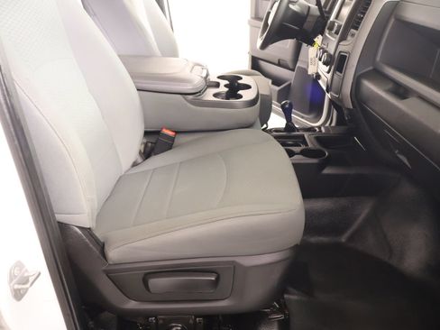 Used 2018 RAM 2500 Tradesman w/ Chrome Appearance Group AWD/4WD image 12
