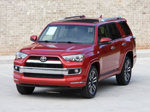 Used 2019 Toyota 4Runner Limited RWD image 23