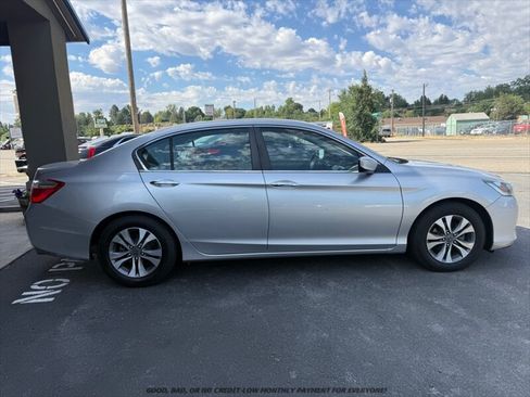 Used 2013 Honda Accord LX image 8