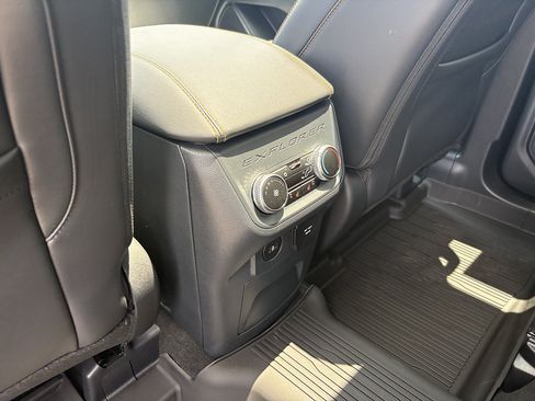 New 2026 Ford Explorer Tremor w/ Tremor Ultimate Package AWD/4WD image 18