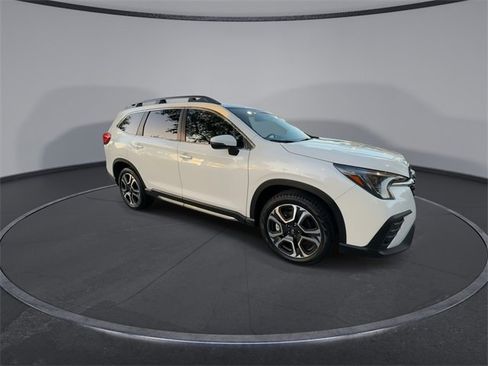 Certified 2023 Subaru Ascent Limited image 9