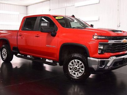 Used 2024 Chevrolet Silverado 2500 LT w/ Convenience Package
