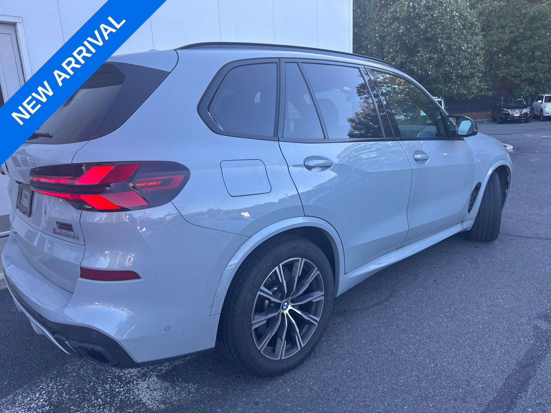 Used 2024 BMW X5 M60i w/ Climate Comfort Package AWD/4WD image 2