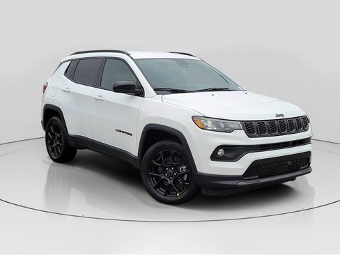 New 2026 Jeep Compass Latitude image 1