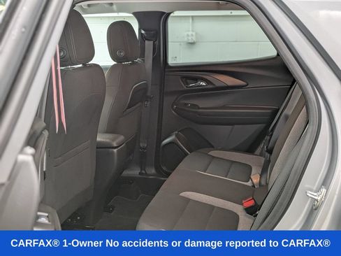 Used 2025 Chevrolet TrailBlazer LT AWD/4WD image 11
