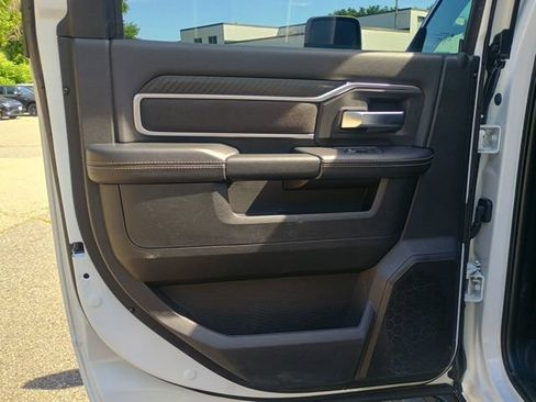 Used 2025 RAM 2500 Big Horn AWD/4WD image 20