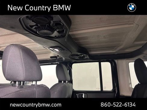 Used 2018 Jeep Wrangler Unlimited Sport S image 25