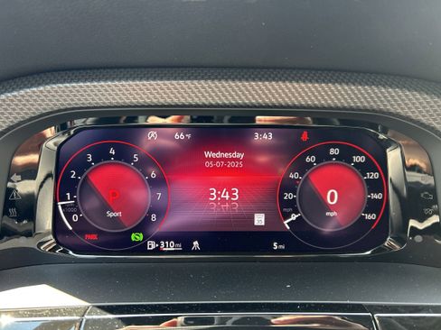 New 2025 Volkswagen Atlas Cross Sport SEL image 19