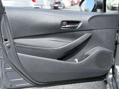 Used 2024 Toyota Corolla LE image 12