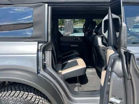 Used 2022 Ford Bronco Wildtrak AWD/4WD image 19