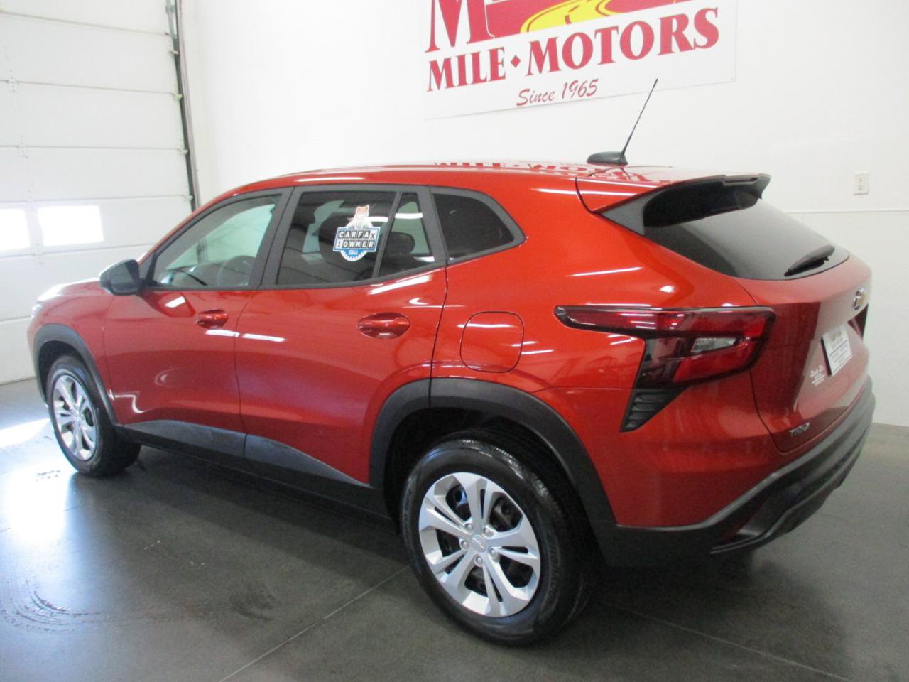 Used 2024 Chevrolet Trax LS FWD image 4