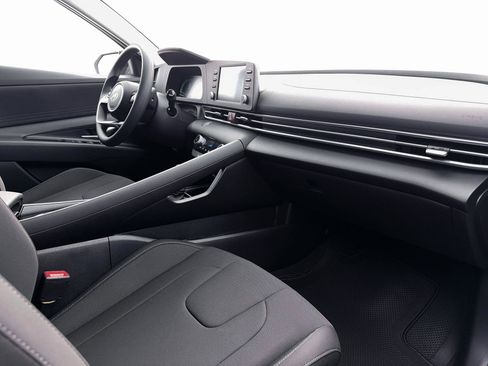 New 2026 Hyundai Elantra Blue FWD image 15