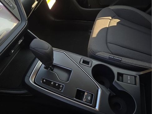 New 2025 Subaru Impreza 2.0i image 21