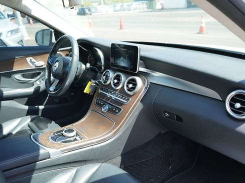 Used 2017 Mercedes-Benz C 300 Sedan image 16