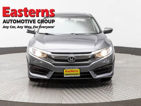Used 2017 Honda Civic EX image 2