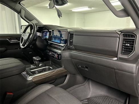 Certified 2024 Chevrolet Silverado 1500 RST image 29