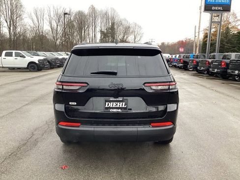 New 2025 Jeep Grand Cherokee L Altitude image 6