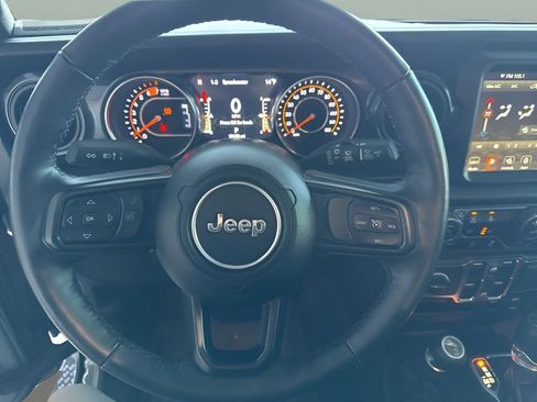 Used 2023 Jeep Wrangler Unlimited Sport AWD/4WD image 11
