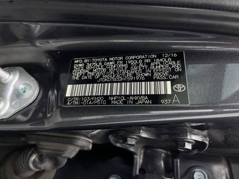 Used 2017 Toyota Prius C Four image 27