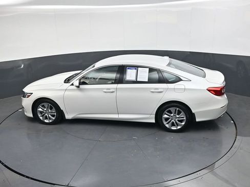 Used 2019 Honda Accord LX image 23