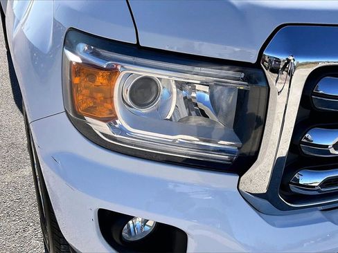 Used 2018 GMC Canyon SLT w/ Driver Alert Package image 33