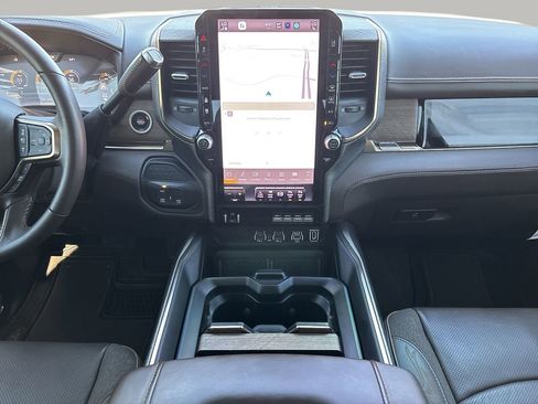 Used 2025 RAM 2500 Limited image 13